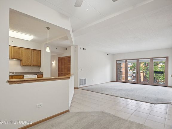 4th image of 2240 S Grace St APT 304