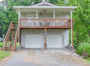 135 Reece Tunnell Cir, Fall Branch, TN 37656