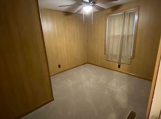 1894 Mill Branch Rd, Belpre, OH 45714