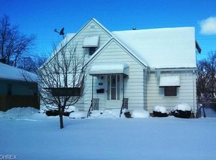 1863 E 37th St, Lorain, OH 44055