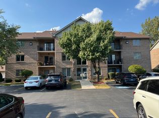 10278 Southwest Hwy APT 2C, Chicago Ridge, IL 60415