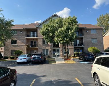10278 Southwest Hwy APT 2C, Chicago Ridge, IL, 60415