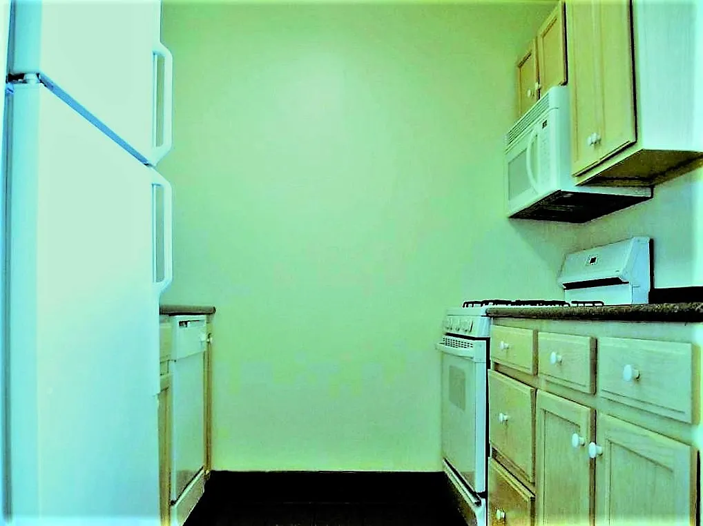 58-12 Queens Blvd #7B photo 1