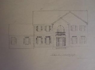 26 Derbyneck Rd, Derby, CT 06418