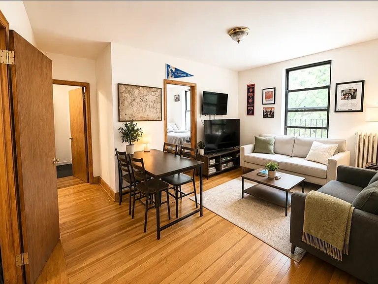 235 E 50th St #35 — Photo 2