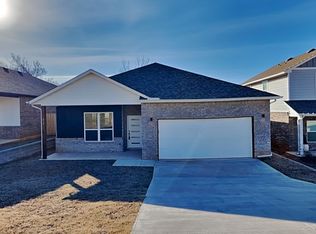 312 W 3rd St, Arcadia, OK 73007