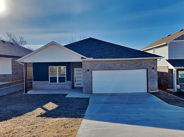 312 W 3rd St, Arcadia, OK 73007