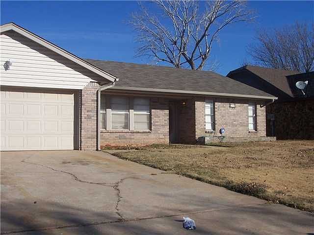2nd image of 721 Mabel C Fry Blvd