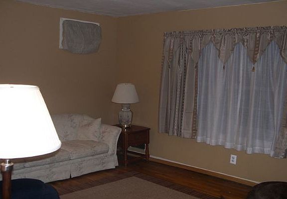 2nd image of 118 Michel Ave