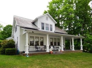 8 Fiske Hill Rd, Sturbridge, MA 01566