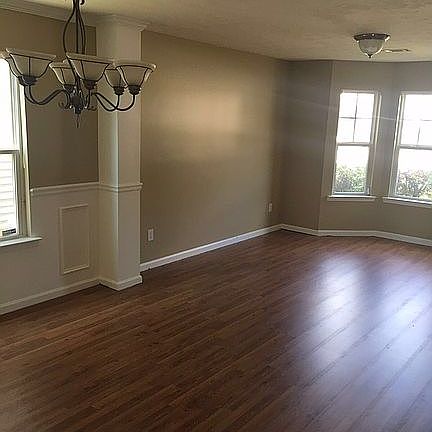 4th image of 4719 Chafin Point Ct