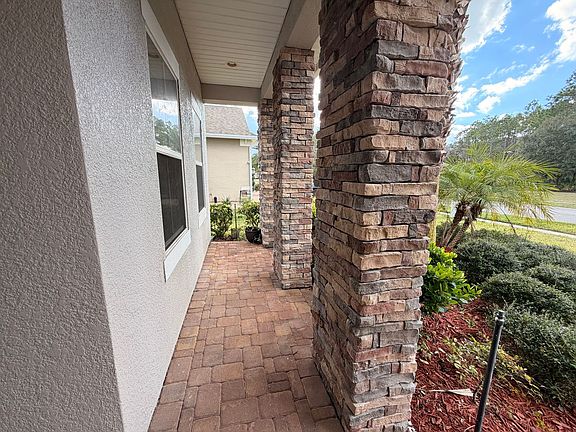 2nd image of 305 Medio Dr