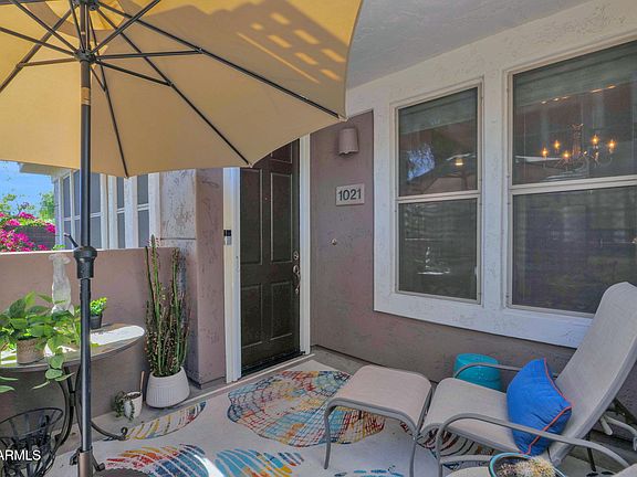3rd image of 15221 N CLUBGATE Drive #1021