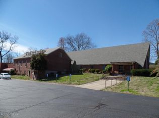 970 Palatka Rd, Louisville, KY 40214