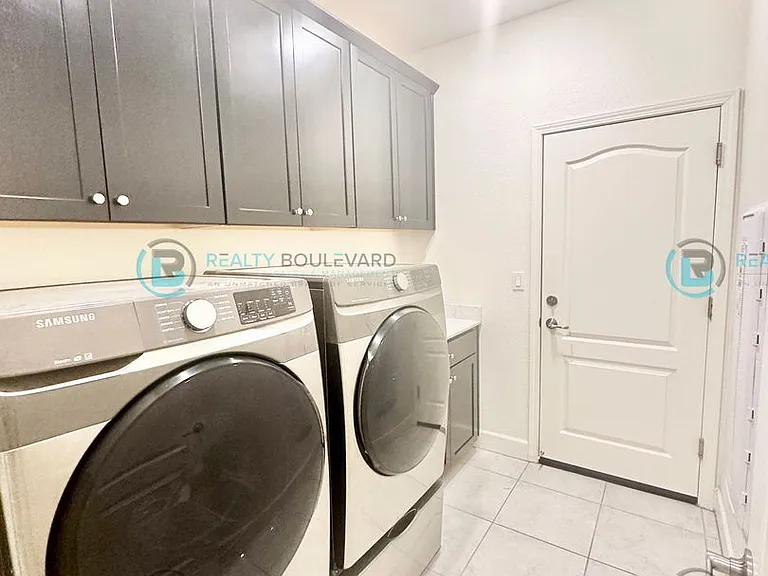 2098 Bishop Pine St — Photo 19