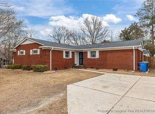 423 Morningside Dr, Fayetteville, NC 28311