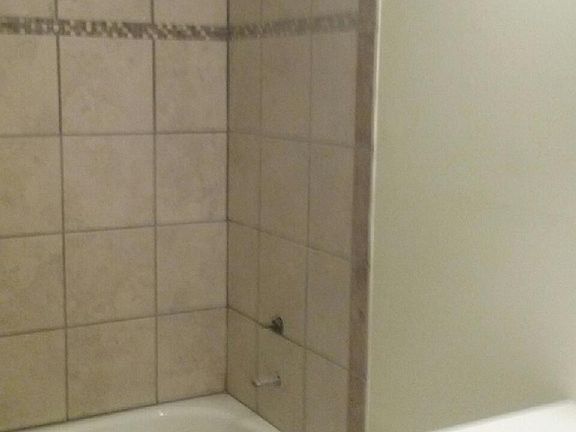 2nd image of 202 Linda Ln