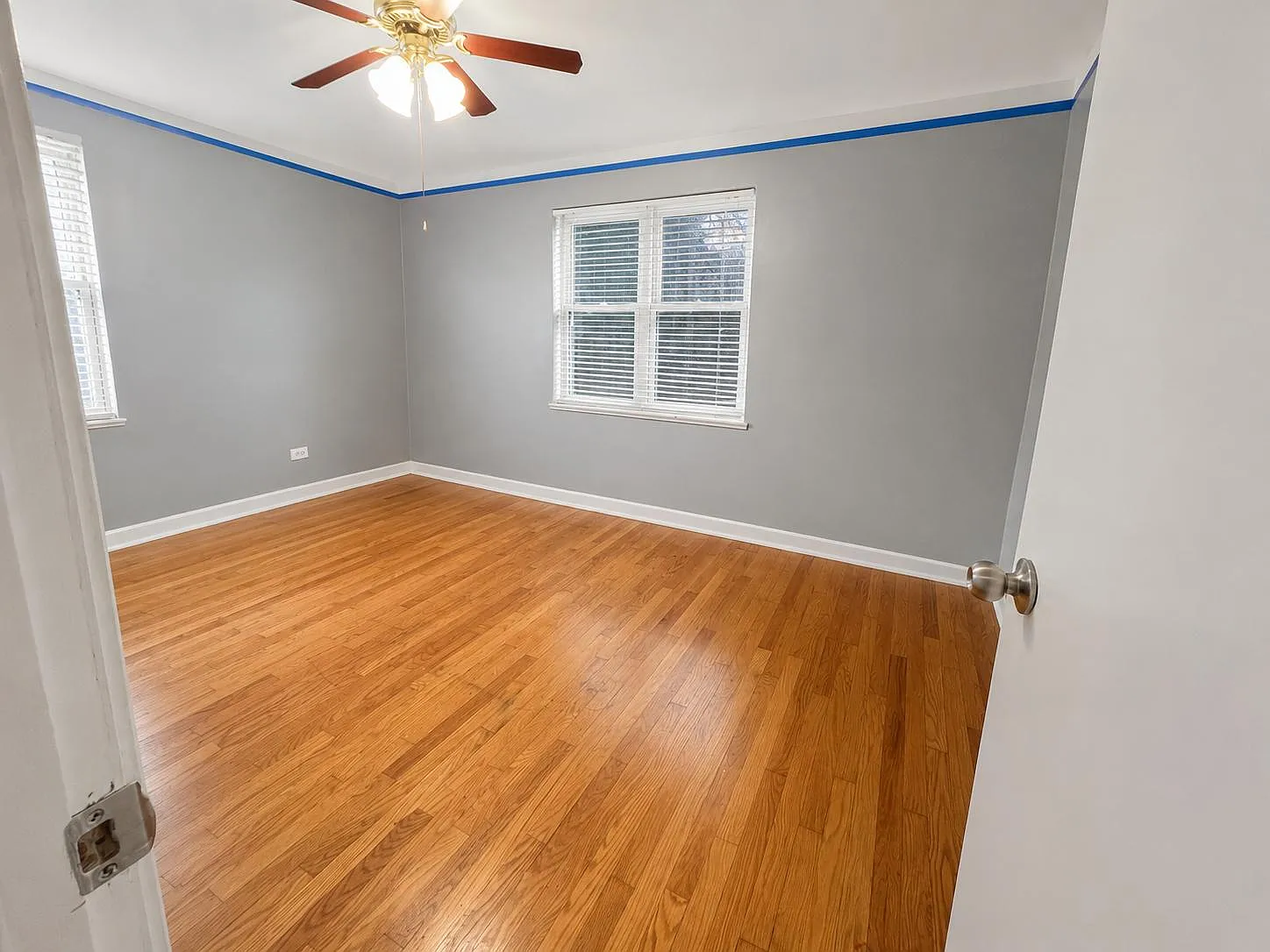 3 bed, 1.5 bath, 1093 sqft, $3,200 — Photo 4