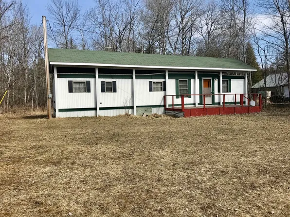 1077 E M 134, Cedarville, MI 49719