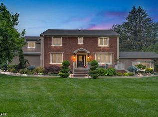 318 Opossum Rd, Skillman, NJ 08558