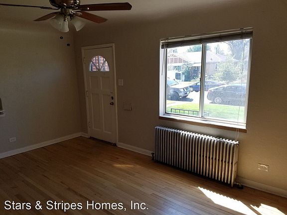 3rd image of 1420 Jersey St