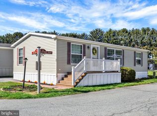 27 Jere Rd, Gordonville, PA 17529