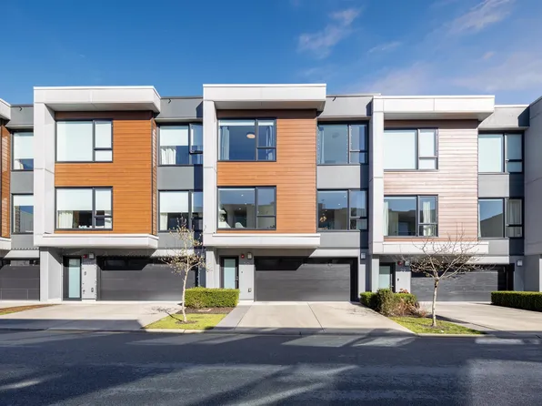 3597 Malsum Dr #30, Burrard Inlet 3, BC V7G 0B2