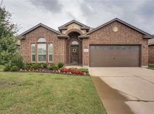 5203 Prestwick Dr, Arlington, TX 76001