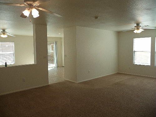 2nd image of 3647 Laguna Veneta Ave