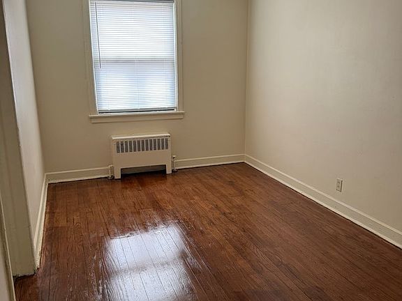 4th image of 1639-53 E 74th St #1645-1W