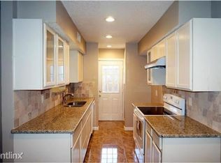 310 Valley Park Dr, Garland, TX 75043
