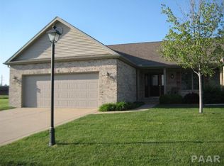 1835 Kingsbury Rd, Washington, IL