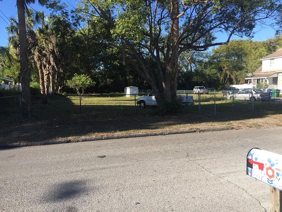 1st image of 2219 W Skagway Ave