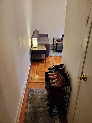 Rented by Winzone Realty Inc | media 25