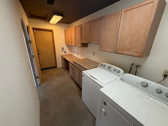 7775 Aragon Rd — Photo 33
