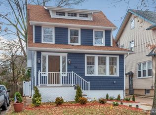 54 Van Riper Ave, Rutherford, NJ 07070