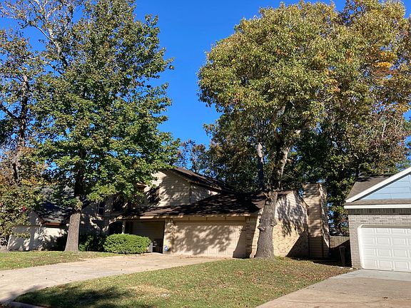 2nd image of 18934 Jodywood Dr