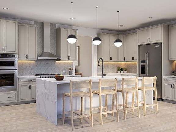 Open Concept Chef s Kitchen with Expansive Island