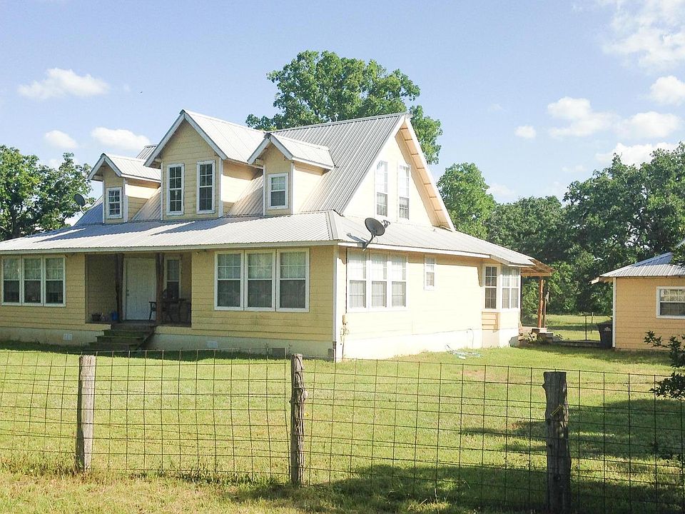 2 bedroom/2 bath on 4 acres.