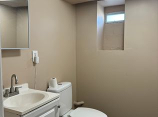1750 W 71st St, Chicago, IL 60636