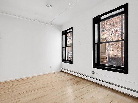5th image of 692 Metropolitan Ave #209