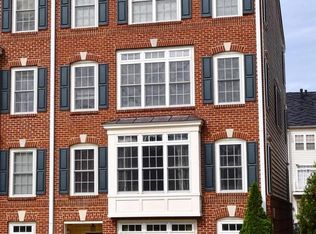 4593 Whittemore Pl #1131, Fairfax, VA 22030