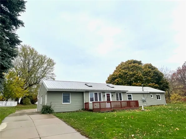 11457 Scotland Ave, North East, PA 16428