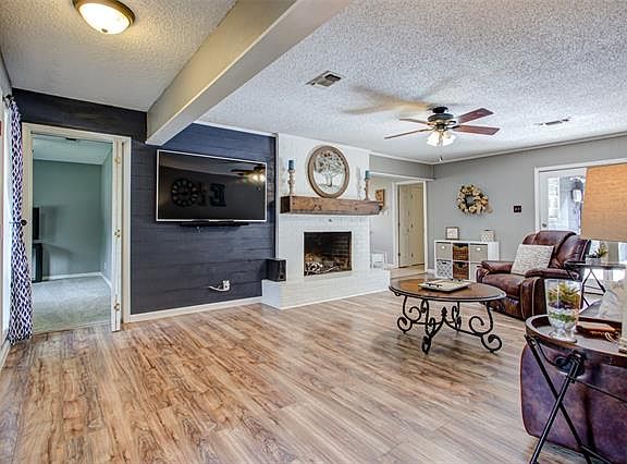 5th image of 3007 N Ricketts St