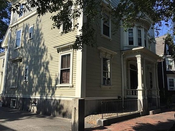 2nd image of 392 Essex St #F