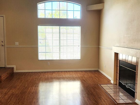 2nd image of 688 Barbary Coast Ave