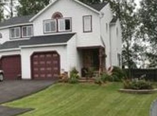 8663 New Country Dr, Cicero, NY 13039