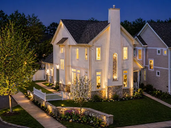 5201 Humboldt Ave N, Minneapolis, MN 55430