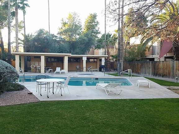 2nd image of 1337 E Fort Lowell Rd APT B