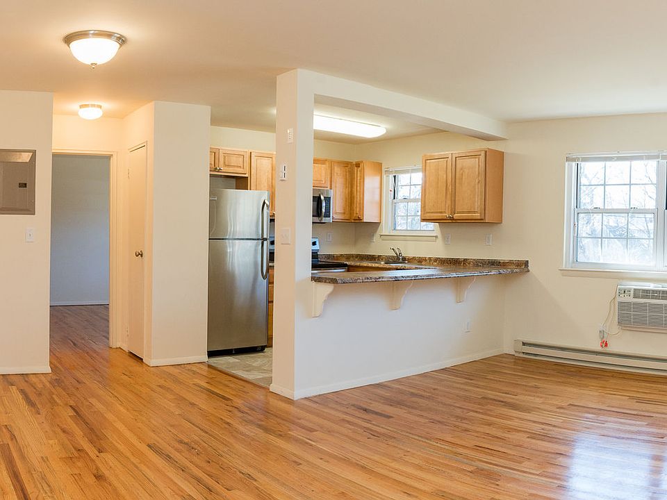 VALLEY APTS 20 Valley Ave Westwood NJ Zillow